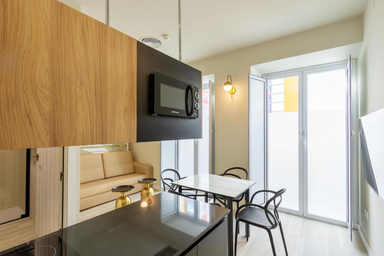 Harinas Central Apartments By Valcambre إشبيلية المظهر الخارجي الصورة