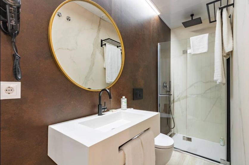 Harinas Central Apartments By Valcambre إشبيلية المظهر الخارجي الصورة