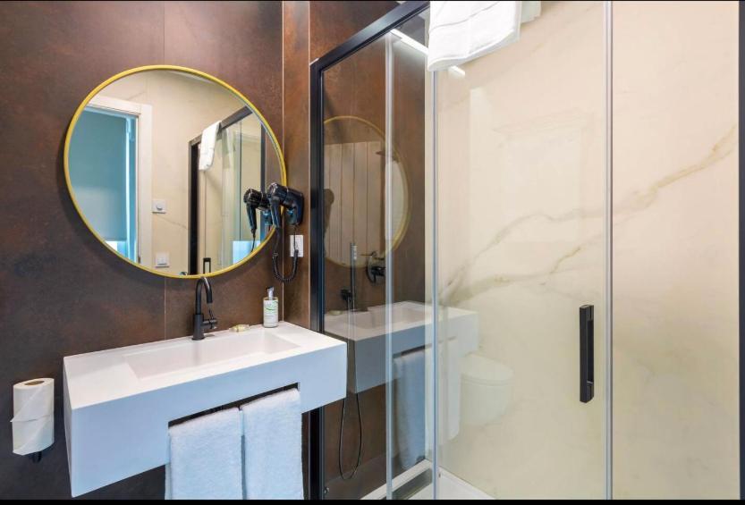 Harinas Central Apartments By Valcambre إشبيلية المظهر الخارجي الصورة